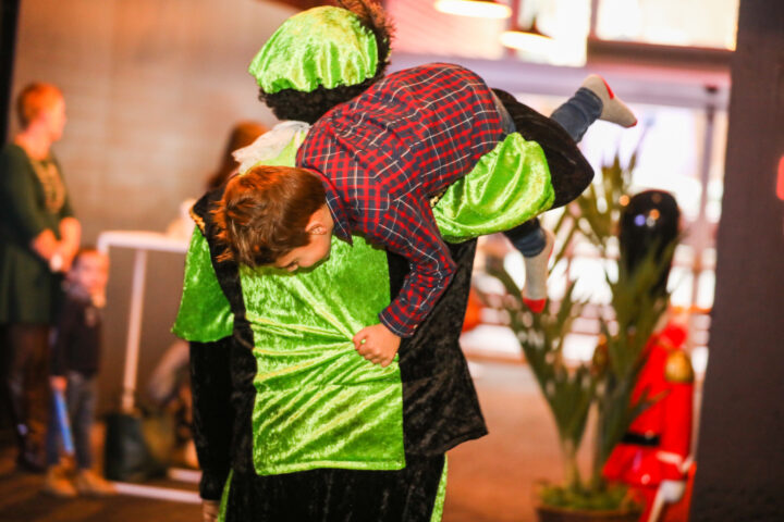 114 Pietenschoolvansinterklaas Sonepar 241118